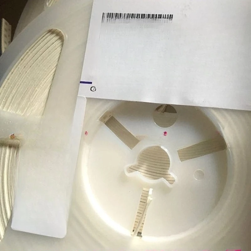 

SMD capacitor 1206 103 153 223 333 473 683 10NF (4K/disc)