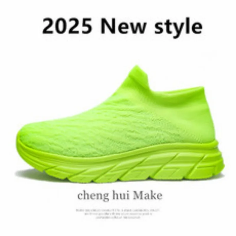 

Large Size Running Shoes for Couples Lightweight Breathable Anti-slip Spring Autumn Sports Sneakers Fitness running shoes