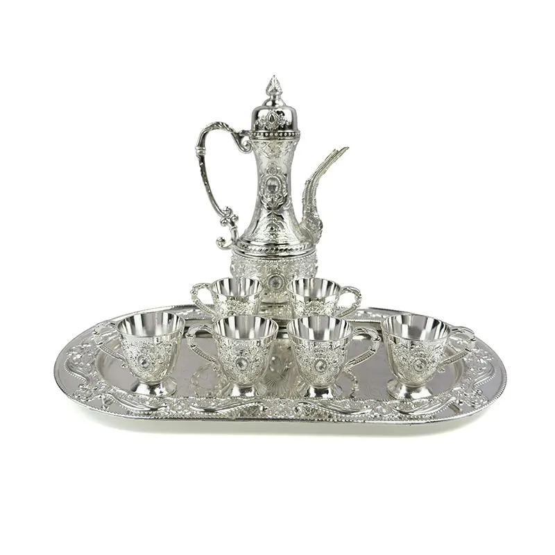 European court style wine set ancient style wine pot liquor a fashion restaurant decorated with high-grade wine glasses