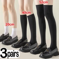1/3pairs JK kadın çorap siyah beyaz Lolita uzun çorap düz renk diz üstü çorap moda Kawaii Cosplay seksi naylon çorap