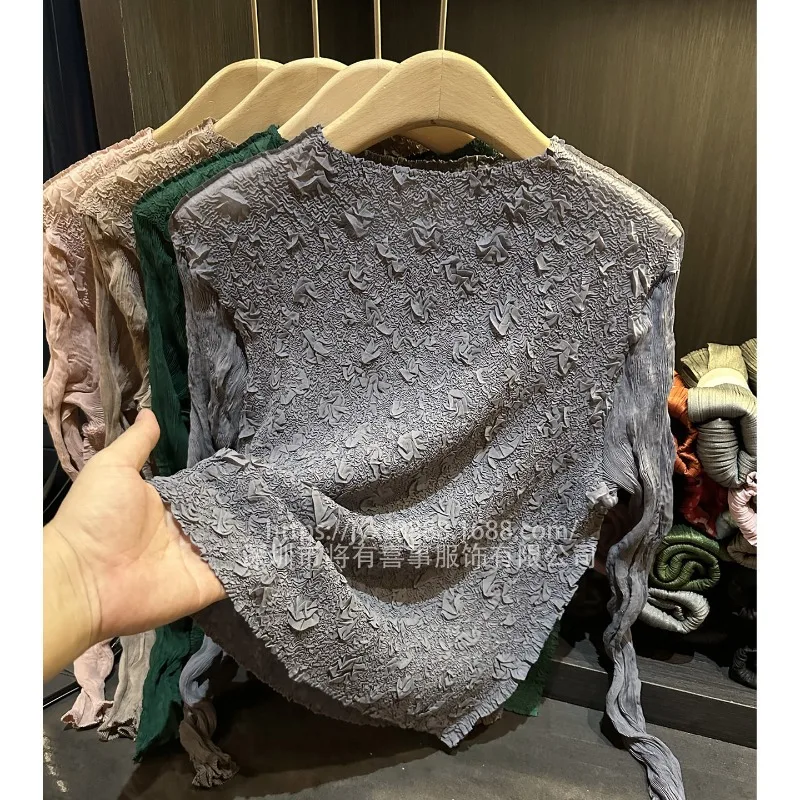 

Miyake Pleated T-shirt 2025 Fall New Fashion Temperament Versatile Messy Pleats Thin Casual Korean Blouse Women's Clothing