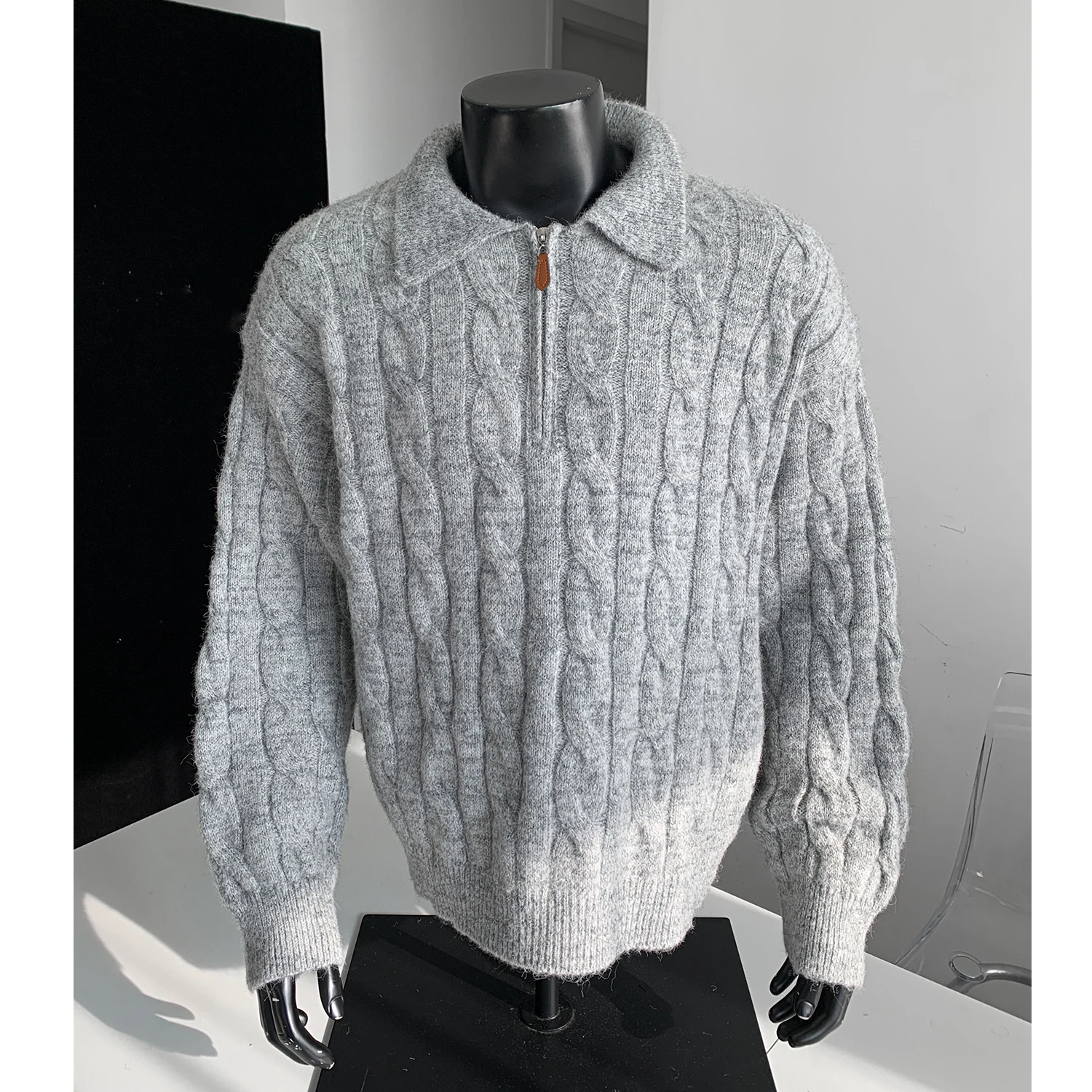 

Autumn and winter knitted sweaters, sweaters, semi-zipper knitted sweaters, long-sleeved couple's twist sweaters, men