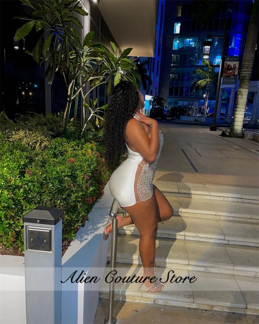 

2025 Birthday Dress Silver Beads Short Prom Crystal Rhinestones Dress Halter Cocktail Dress Senior Homecoming Dress Customized