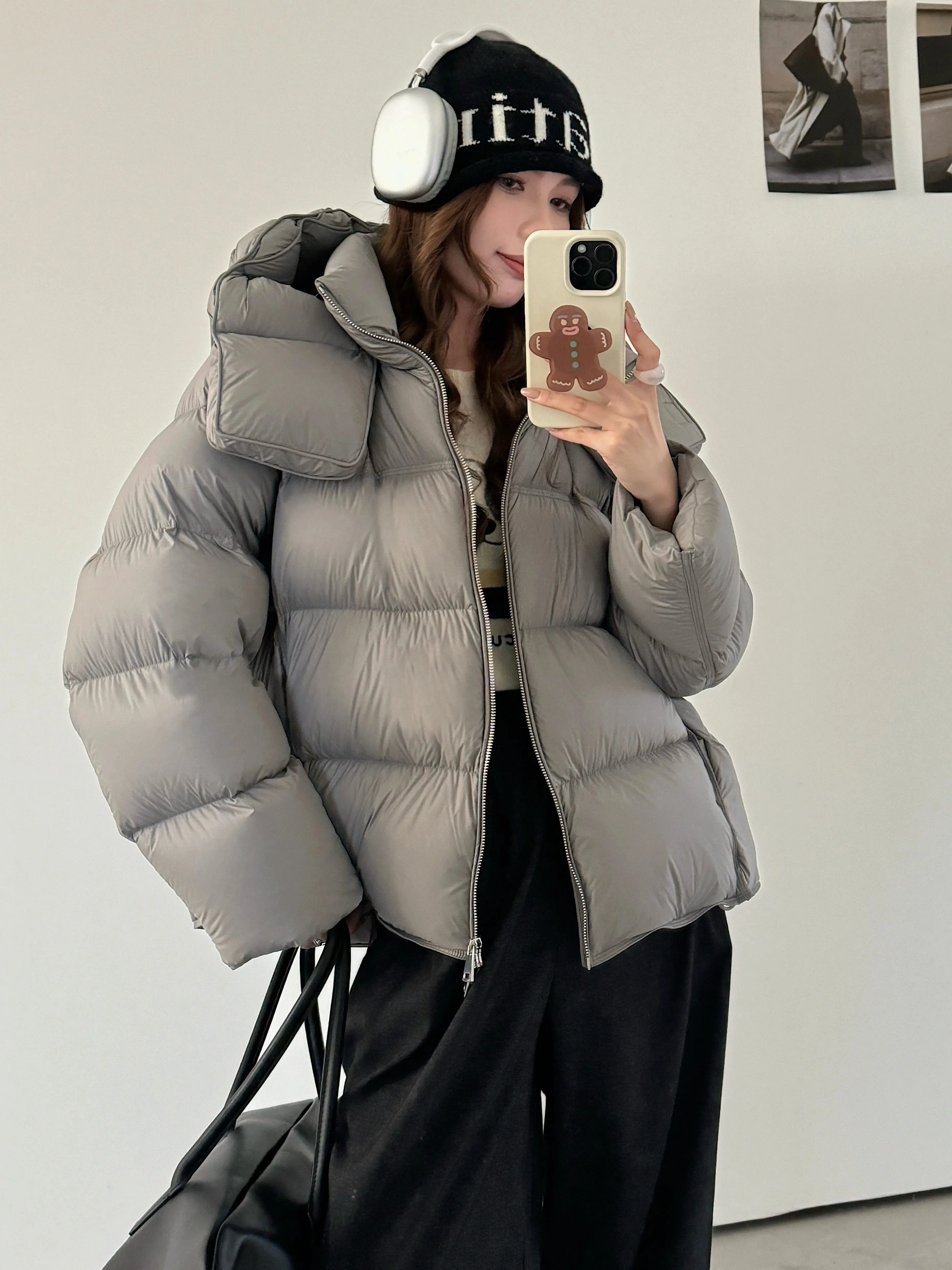 Snow Country Letter 95 White Goose Down 2025 Winter Super Soft and Warm Hooded puff Bread Jacket Down Jacket for Women