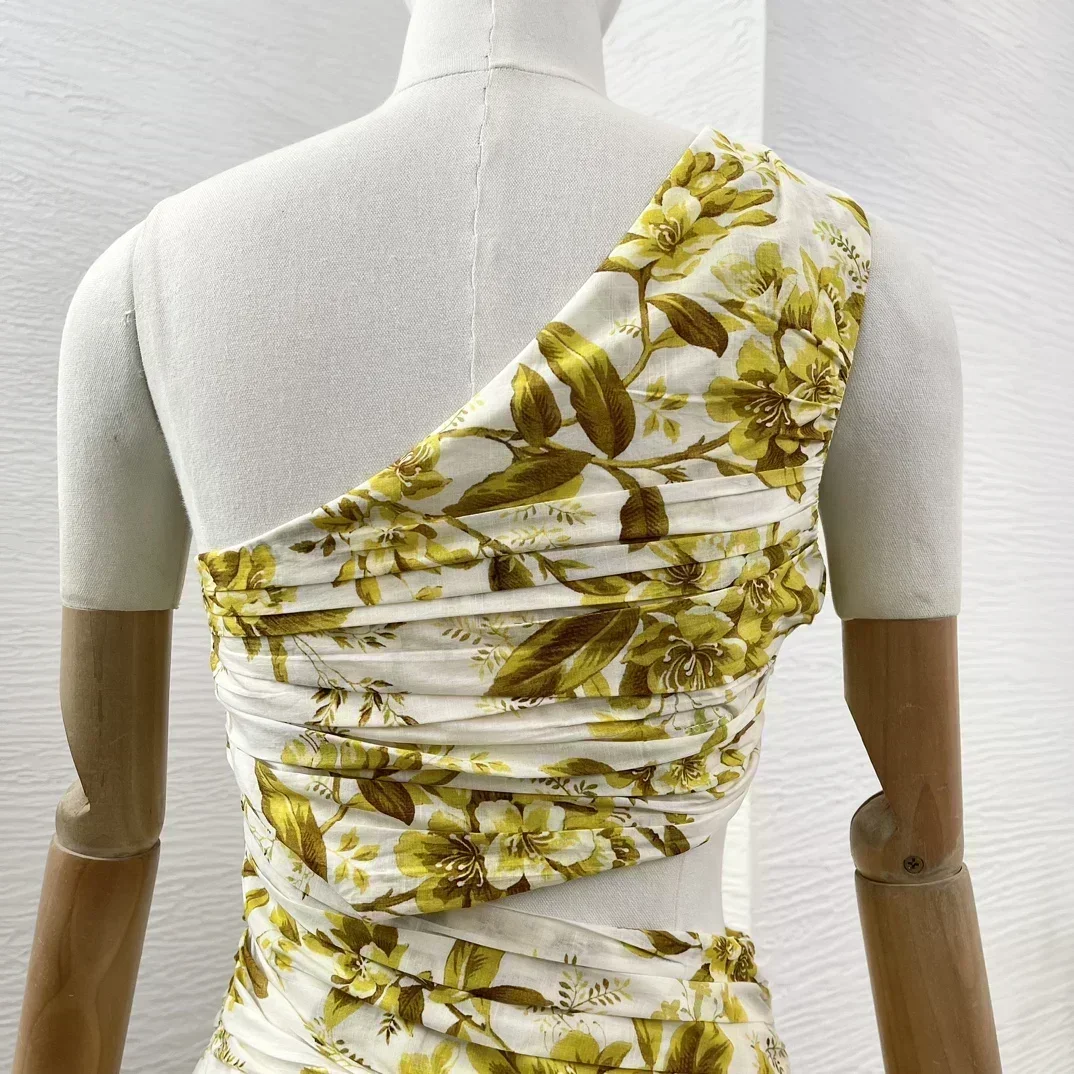 20204 Wit Geel Bloemenprint Mouwloos Asymmetrische Schouder Uitgesneden Taille Onregelmatige Zoom Zomer Maxi-jurk