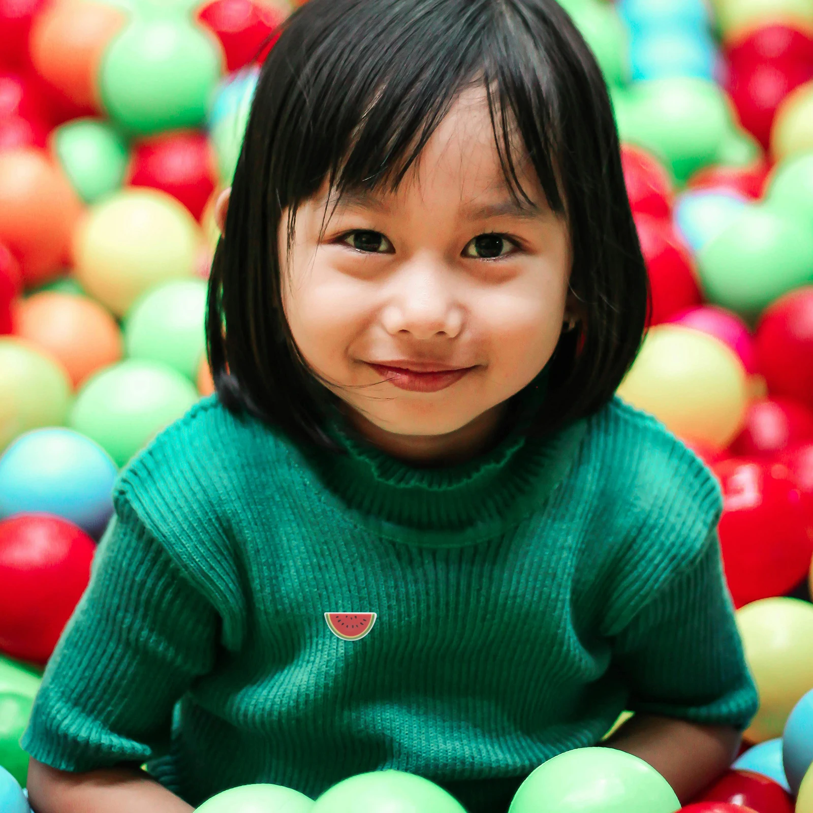 

Watermelon Brooch Pin Cute Fruit Shaped Lapel Badge For Kids Women Summer Fashion Accessory Decorative Jewelry Gift Bag