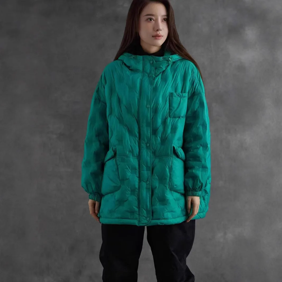 سترة فضفاضة على شكل بطة بيضاء لشتاء 2025 سترة نسائية جديدة بغطاء للرأس #4