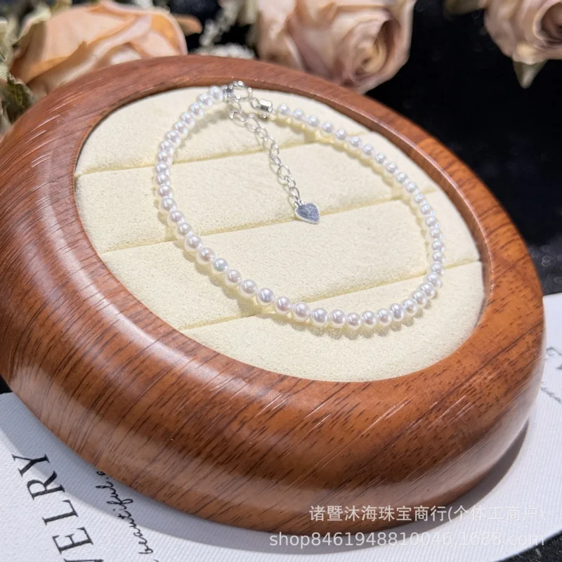 

3-4mm premium bracelet made of natural freshwater ak pearls with an effect and almost appearance