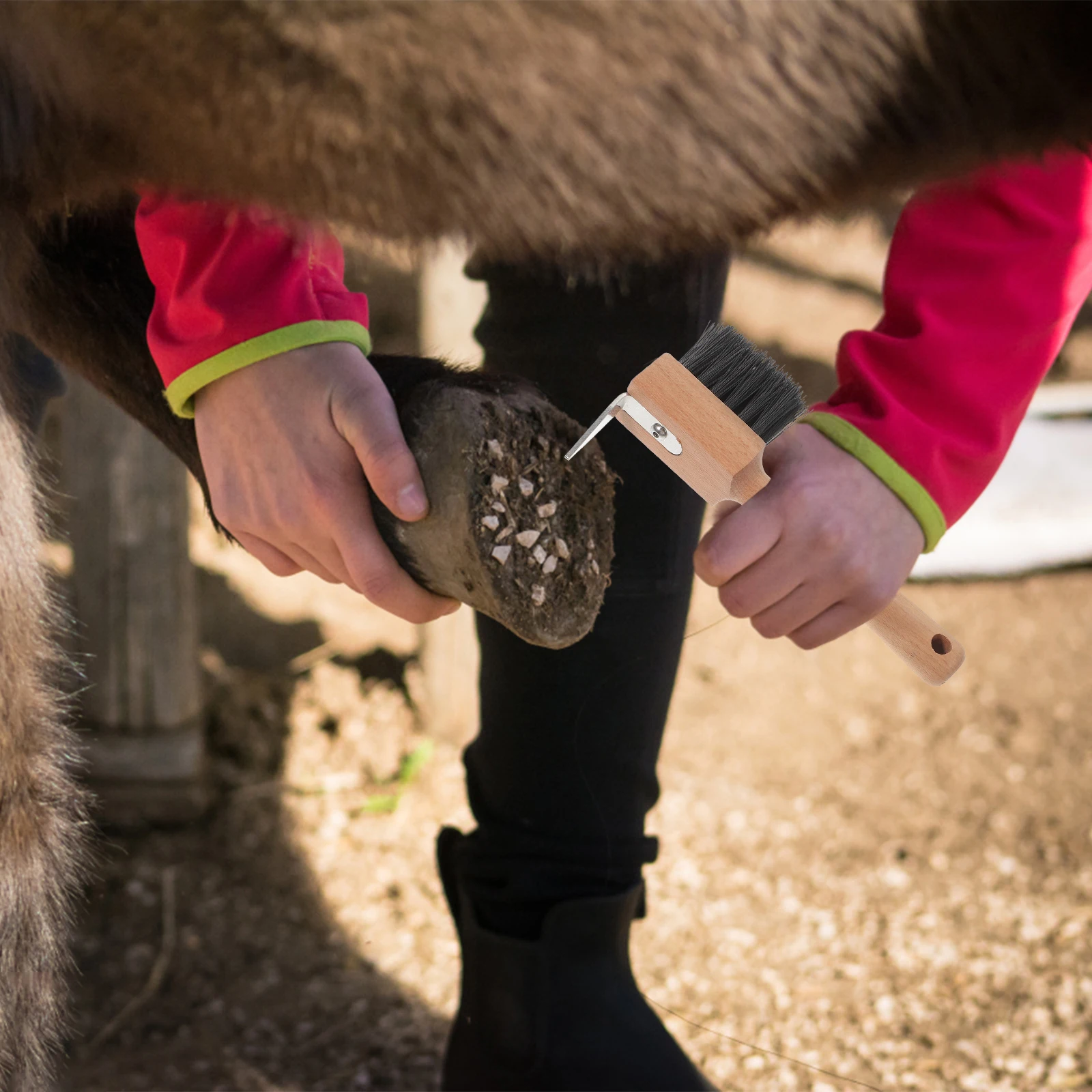 

Horseshoe Brush Trimmer Wood Handle No Burr Comfort Grip Portable Hoof File For Cattle Sheep Camels Long Term Use Excellent