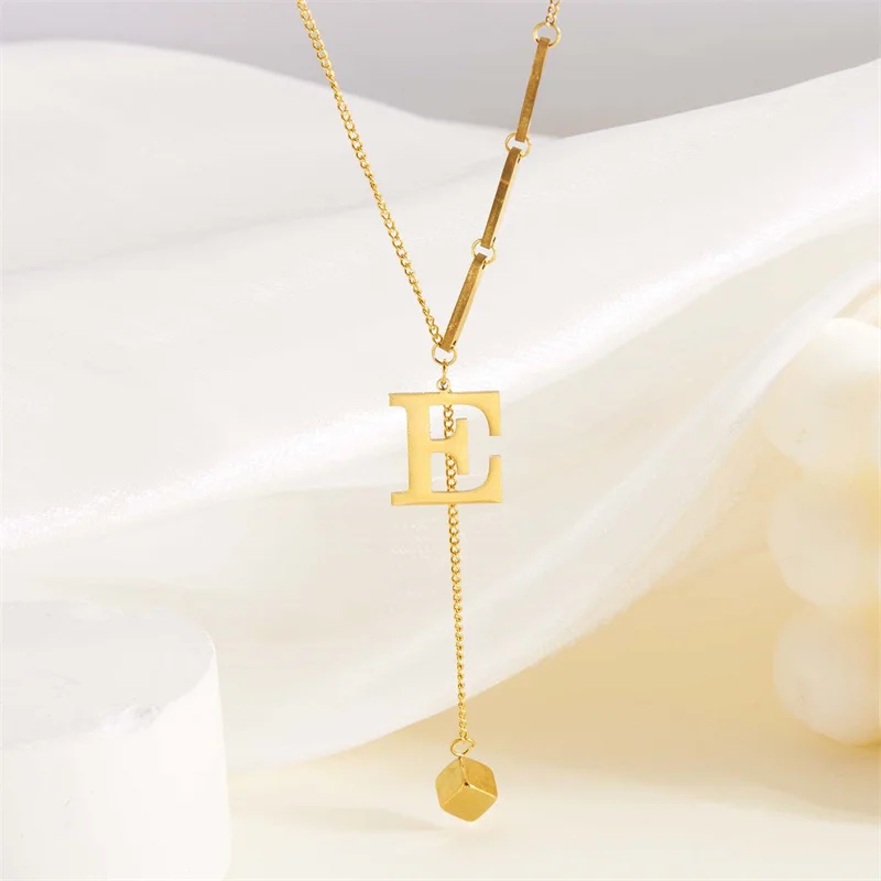 Edelstahl-Metall-Halskette mit 26 englischen Buchstaben für Damen, modische goldfarbene Kette, A-Z, Alphabet, Schlüsselbein-Halskette, Schmuck, Geschenk – Detail 18
