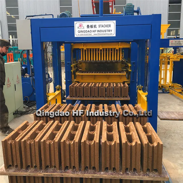 Full Automatic Brick Making Machine Concrete Block Molding Machine QT5-15 Block Making Machine for Sale