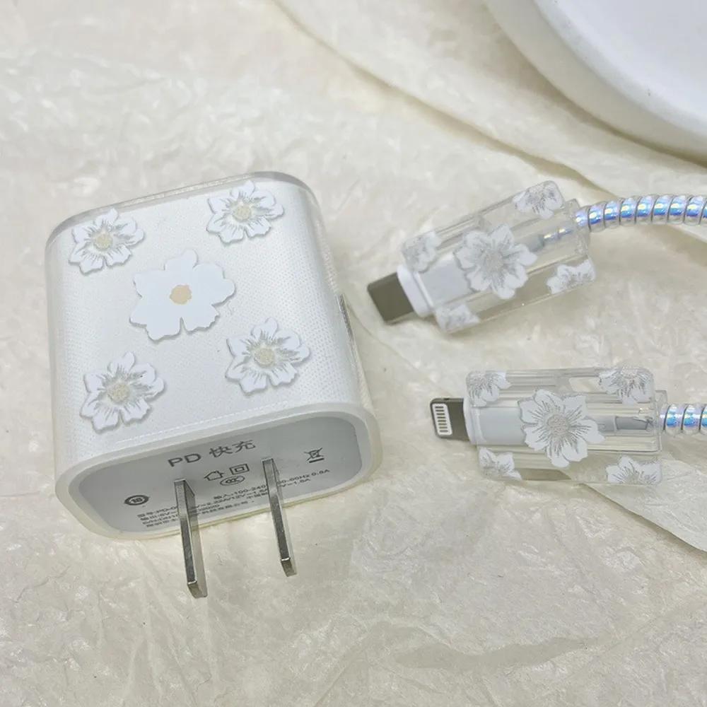 For iphone 18W/20W US Charger Protection Cover Cute Butterfly USB Cable Winder Protector Shell Case For Apple 12 13 11 Promax 14