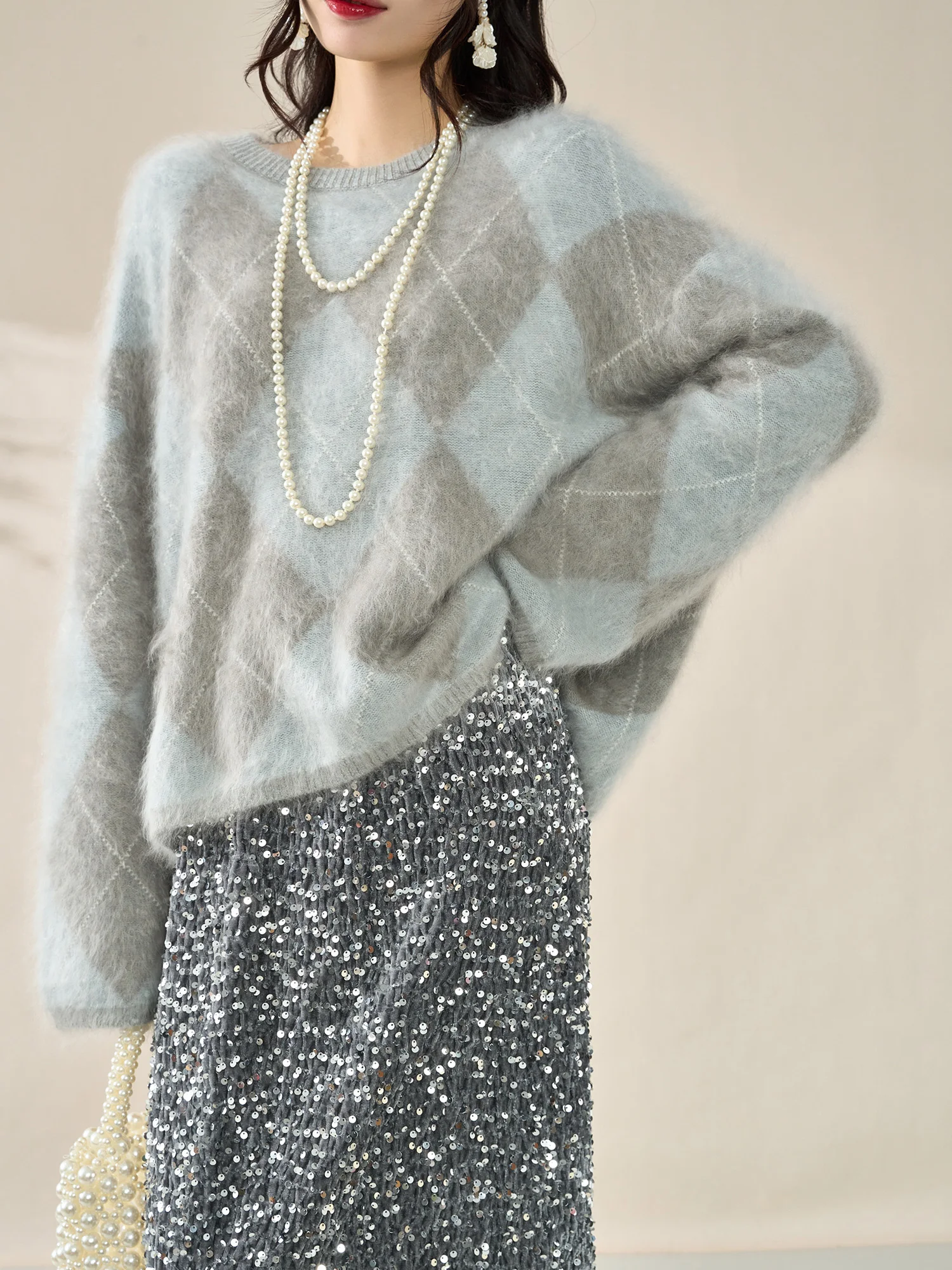 

Flowing Era Faionable round Ne Knitwear Women's Winter New Lazy Inner Match Diamond id Color Blo Warm Polyester Fiber