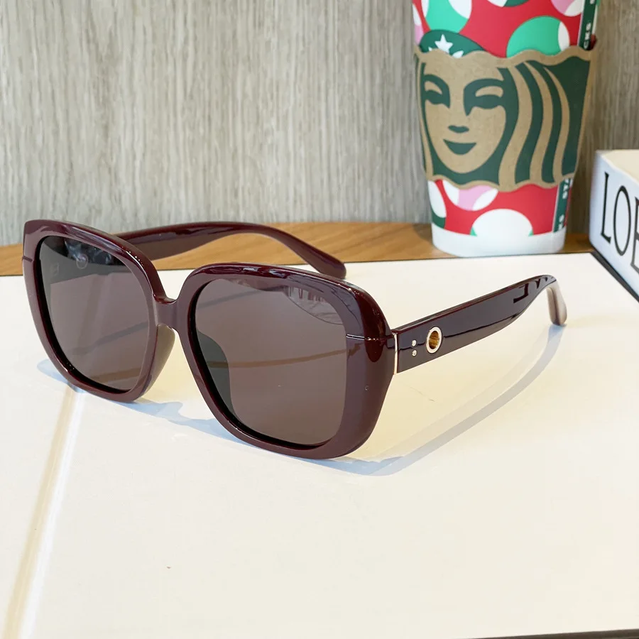 

Trendy Polarized Sunglasses for Women TR Frame Summer Sun Shading and UV Protection Glasses