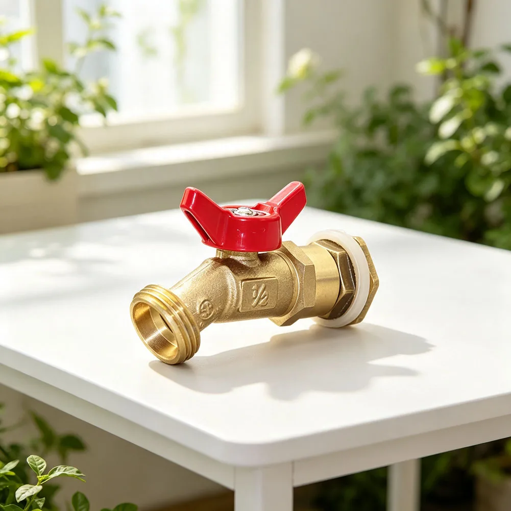 Brass Rain Bucket Faucet with 1/2 Female to 3/4 Male Fitting for Easy Installation on Rainwater Collection Systems