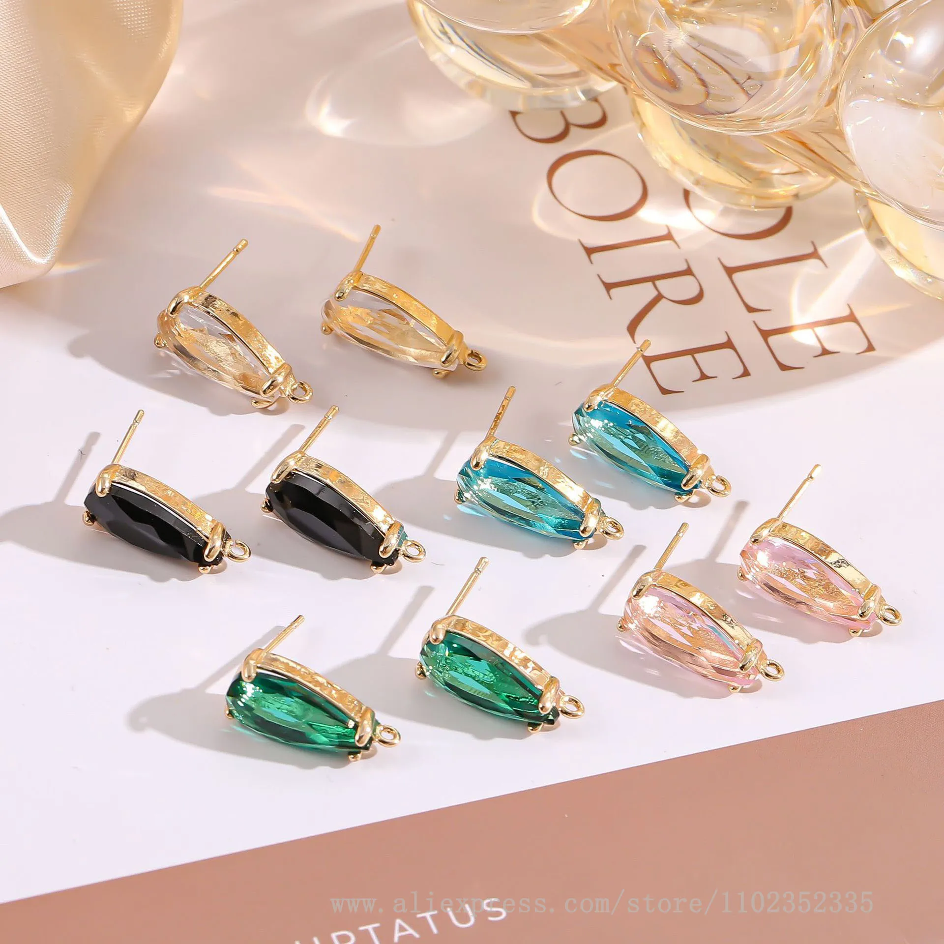 20pcs/ Bag  Simple and versatile copper gold-plated 7X18mm droplet shaped crystal earrings