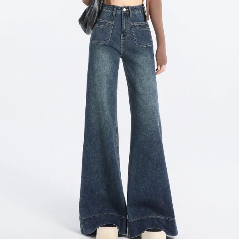 

2026 Women Fashion Retro Flared Jeans Girls Trend Loose Wide Leg Trousers Female Comfortable Daily Commute Denim Pants