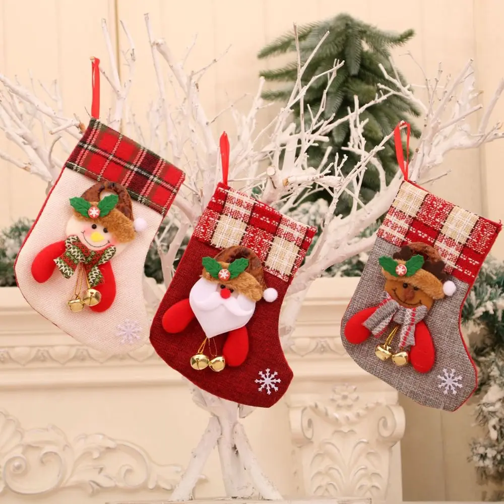 Cute Linen Christmas Socks with Bells Santa Claus Snowman Elk Christmas Stockings Large Capacity Exquisite Candy Gift Bags