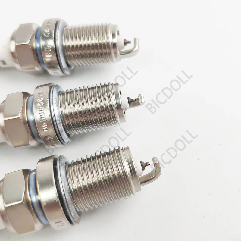 

4/6 шт. 06H905611 FR6KPP332S иридиевая Свеча зажигания для Audi A4 A5 Quattro TT Volkswagen Golf Passat CC Jetta GTI Tiguan 1,8 T 2,0 T