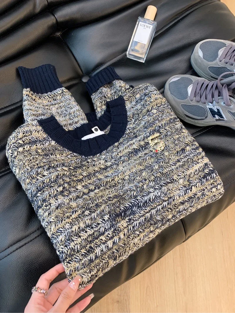 

Trendy Floral Knitted Sweater Women's Long Sleeve Crew Neck Coarse Wool Versatile Stylish Design Spring Commute Korean Style