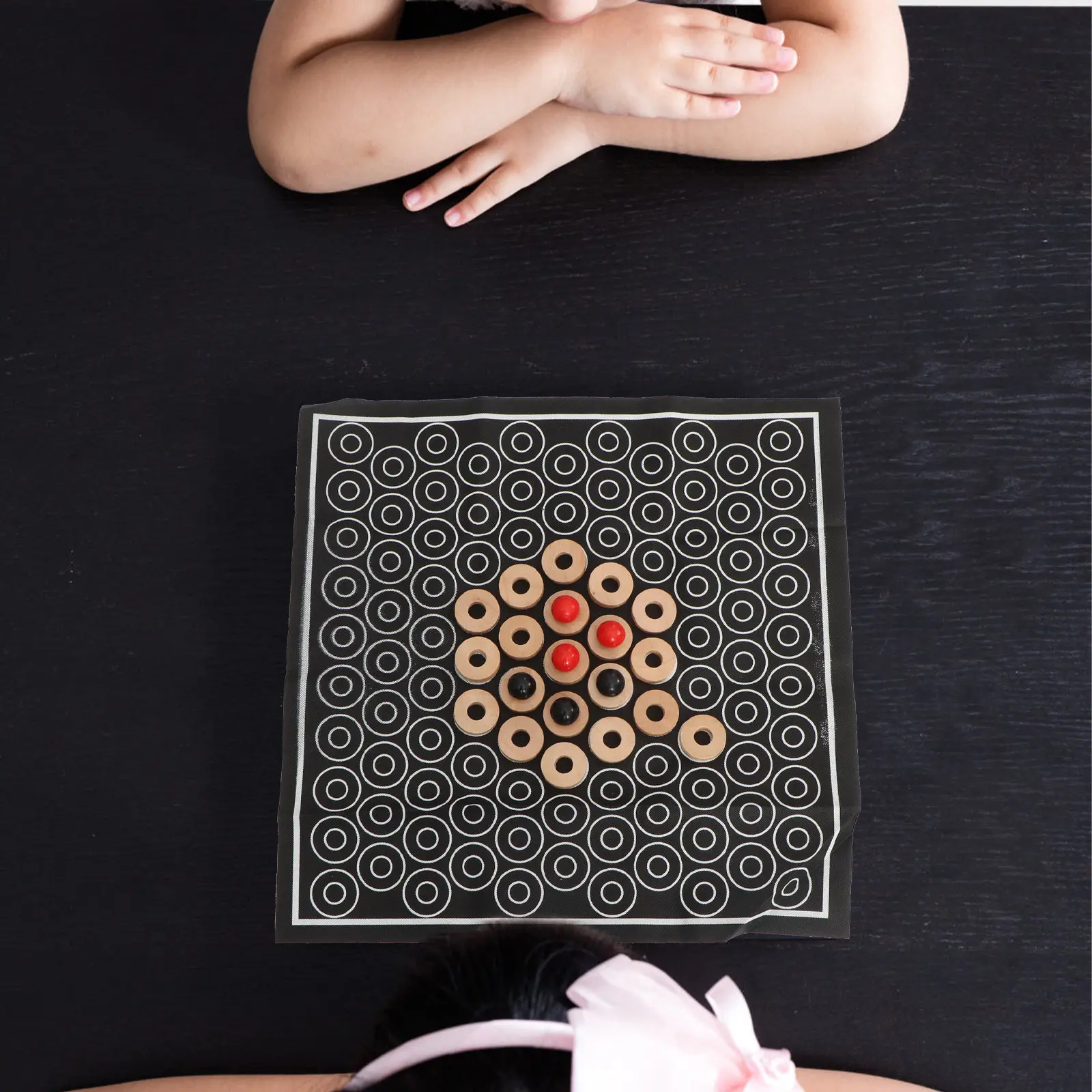 

1Set Strategy Chess Game Portable Push Chess Intellectual Entertainment Board Game for Kids Students Family Gift