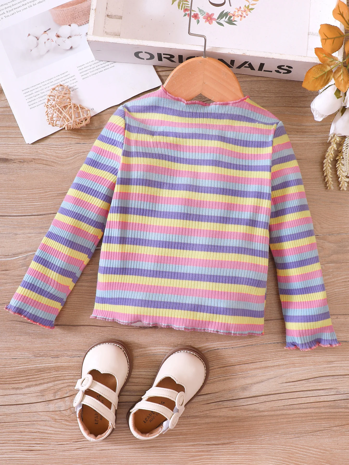 New Spring And Autumn Girls\' Long Sleeved Colorful Striped Pit Striped Bottom Shirt For Primary And Secondary School Children