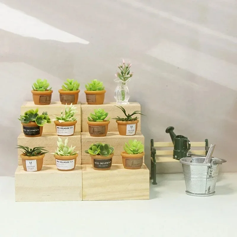 Dollhouse 1/12 Random Mini Potted Plant Figurine, Small Pot Model, Micro Landscape Kitchen Scene Decor