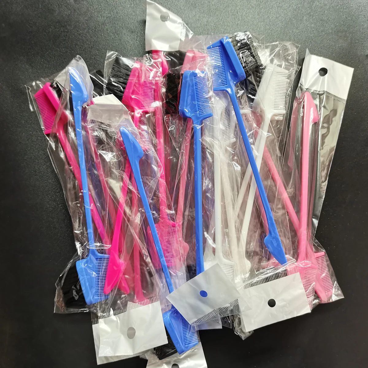 

20 шт., многоцветная двухсторонняя расческа для волос 3 в 1, расческа для укладки волос, расческа для бровей, парикмахерские инструменты для красоты