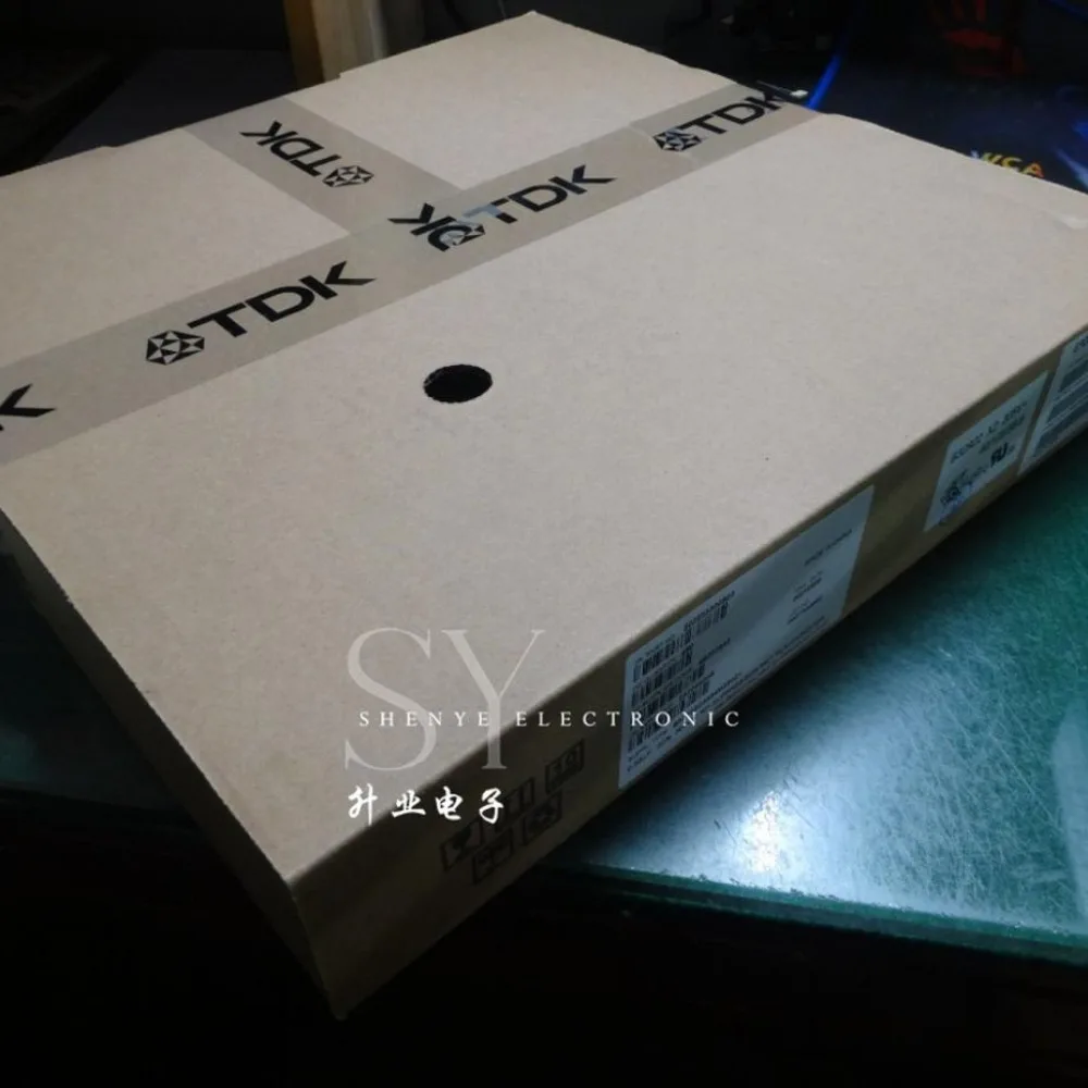 10PCS EPCOS 0.33uf/305vAC 330nf u33 334 New film capacitor B32922C3334M25