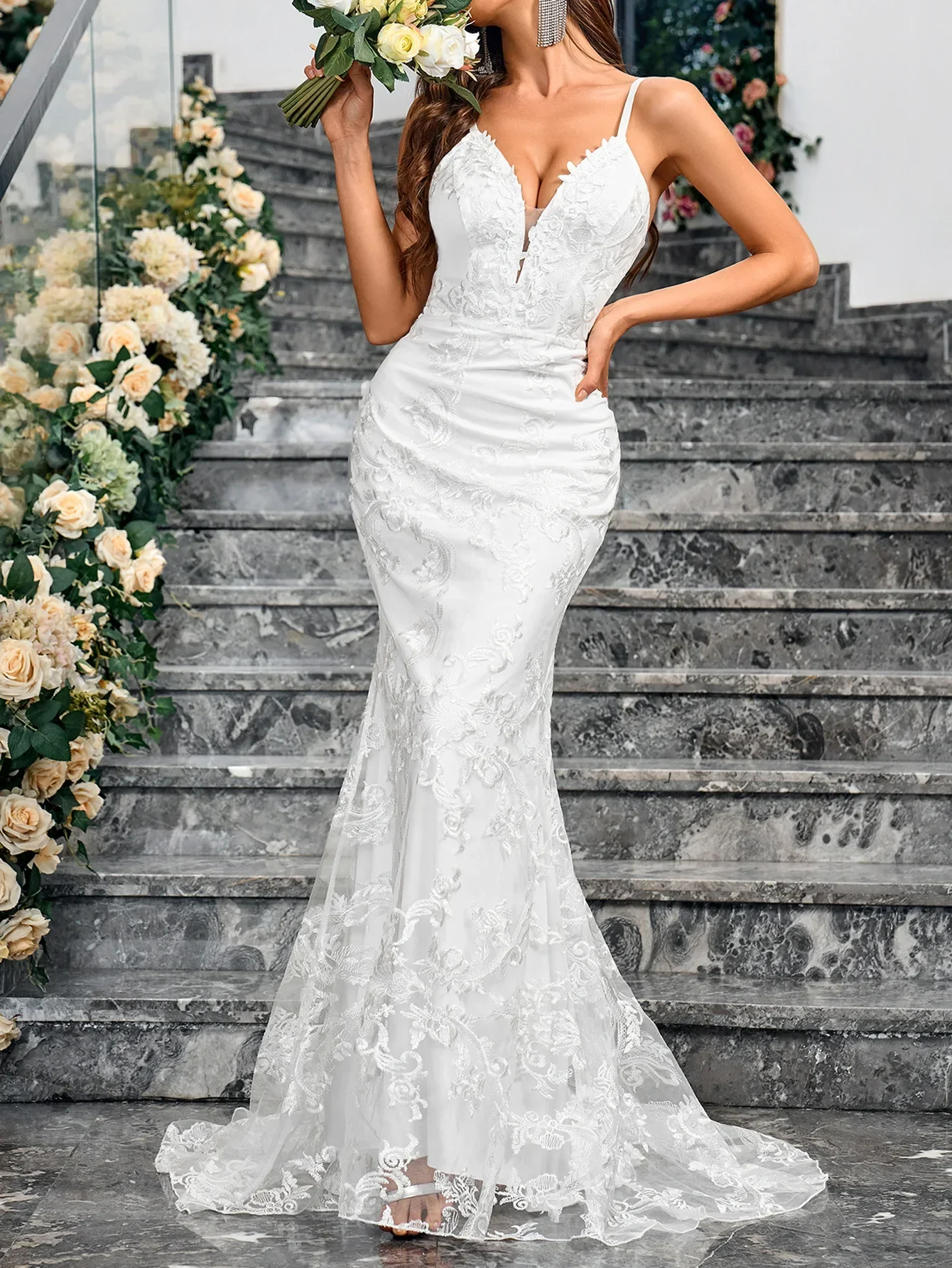 Mermaid Wedding Dress for Bride 2025 Deep V-neck Elegant Bridal Prom Gowns White Long Backless Sleeveless Wedding Party Gowns