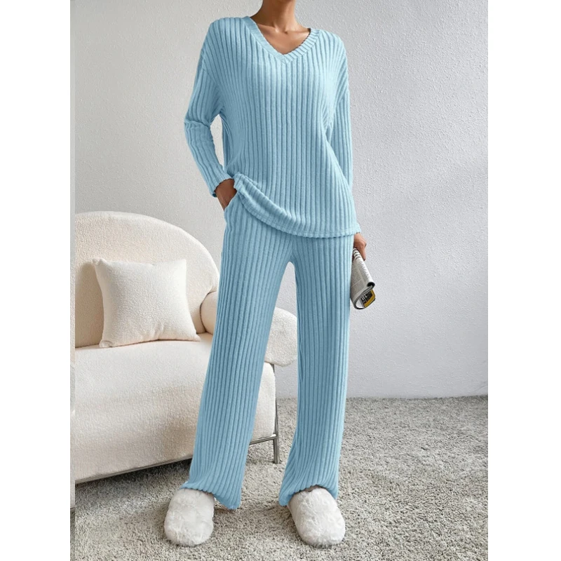 

2023 New V-neck and Pit Stripe Knitted Tops 2 Two Piece Sets Womens Outifits Simple Leg Pants Loose Fashion Casual Clothes 30515