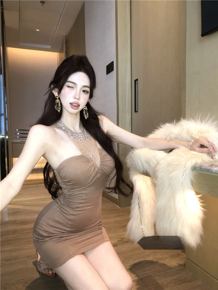 กระโปรงรัดรูปประดับเพชรเซ็กซี่สำหรับผู้หญิง สไตล์หรูหราแบบดารา ช่วยกระชับเอว ทรงเข้ารูป