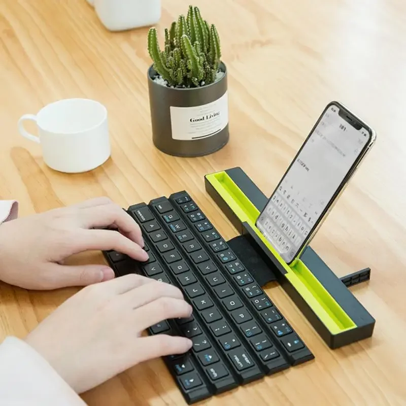 Universal Wireless Bluetooth Keyboard  With Holder Roll Up Quick Response 252*46.8*28.8mm Portable Ultra-thin