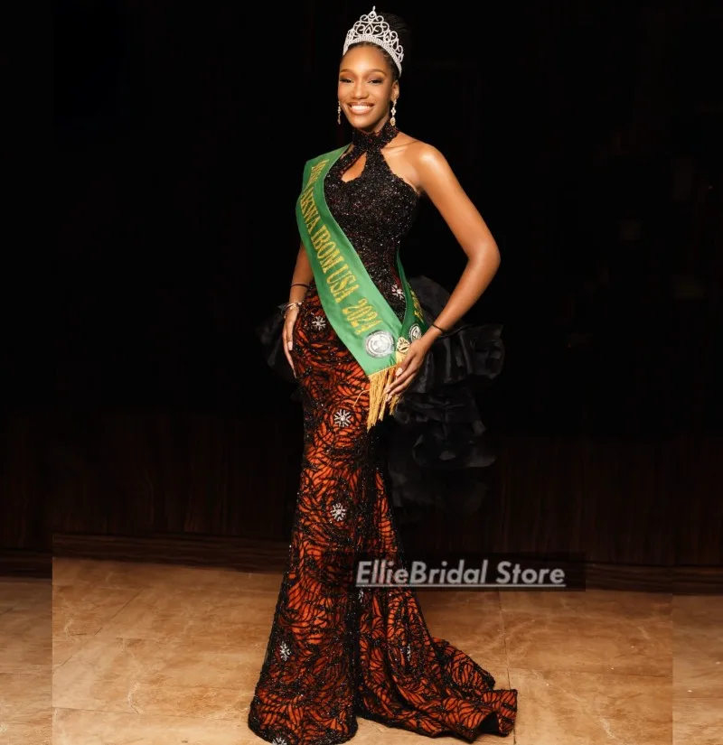 Abiti da sera per spettacoli di bellezza per le donne Abito da cerimonia nuziale in cristallo di pizzo Aso Ebi Abiti da ballo a sirena con scollo all'americana personalizzati