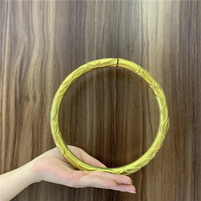 Chinese Nezha The Heaven And Earth Circle 1:1 Cosplay Weapon  Styles Prop Spin Gold Gun Sword Cos Halloween Gift