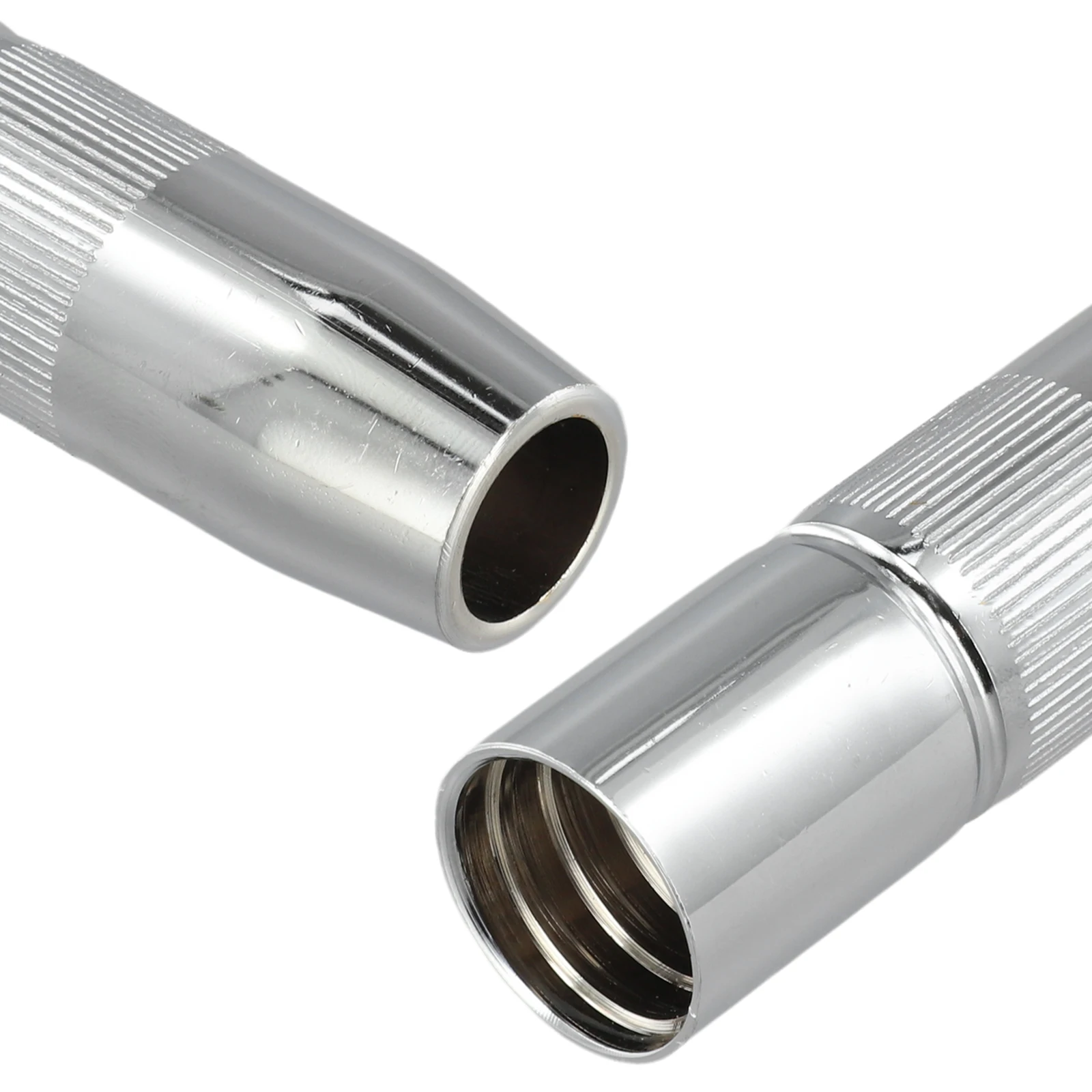 

Сварочные задачи, как показано на рисунке. Сопло 350A 500A. Простая установка. Сварочный аксессуар. Улучшенная защита.