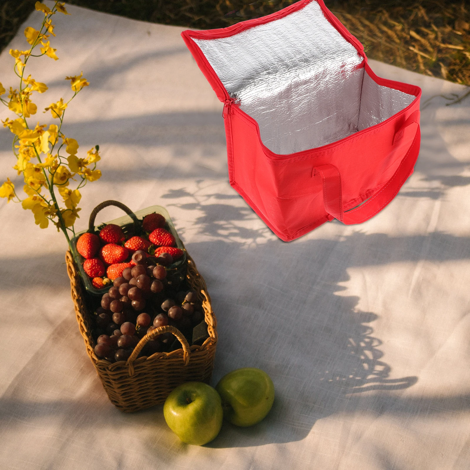 

Insulation Bags Multipurpose Red Non woven Food Delivery Portable Lightweight Thick S wich Practical Snack Folding