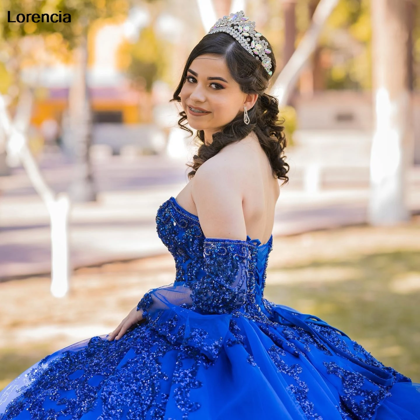 Lorencia-vestido De quinceañera azul real con purpurina, vestido De baile, apliques De encaje con cuentas y volantes, corsé dulce 16, 15 Años, YQD973