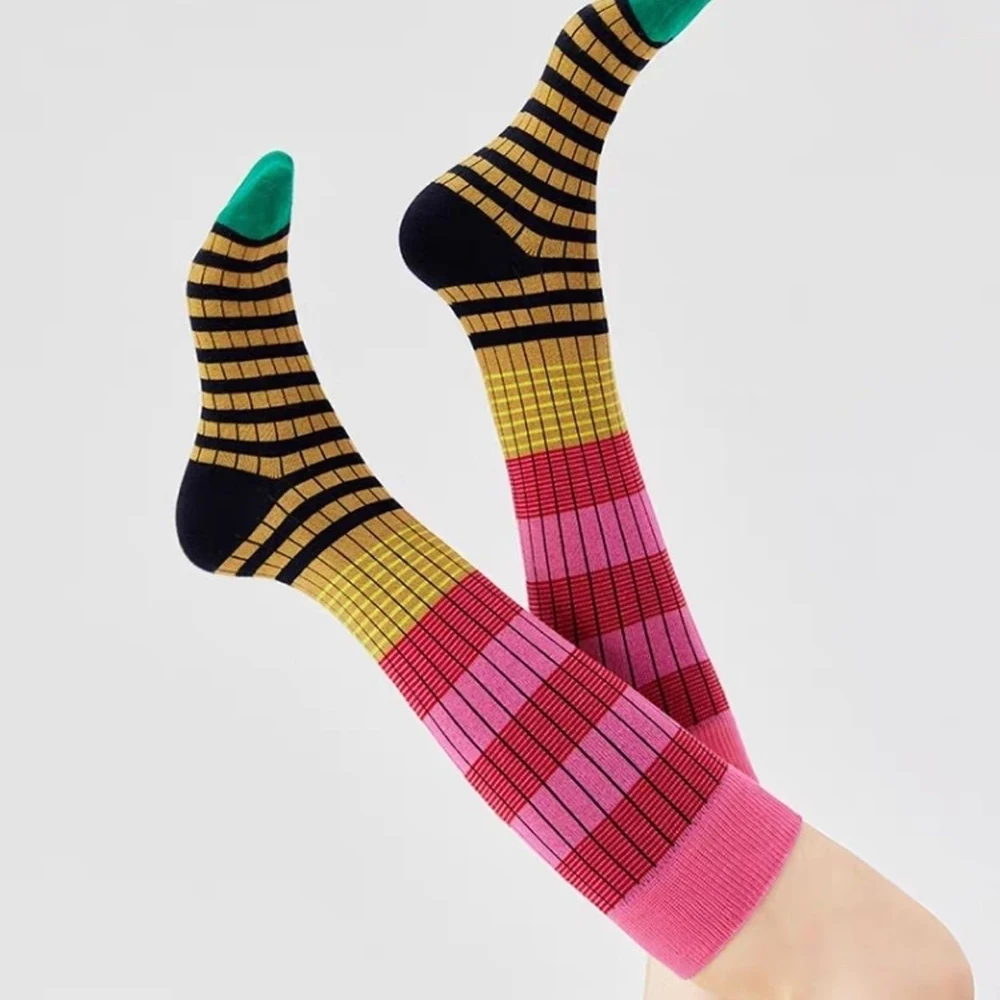 Gradient Striped Autumn Winter Long Socks Woman Colorful Retro Calf Socks Cotton High Tube Stockings Girls Casual Pile Socks