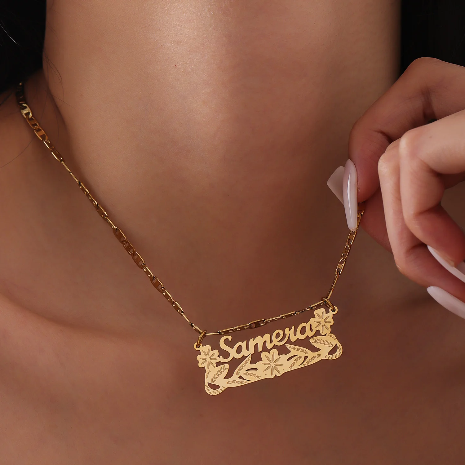 QiTian Custom Matte Nameplate Names Necklace 18k Plated Pendant Personalized name floral Jewelry Best Gift For Women's Necklace