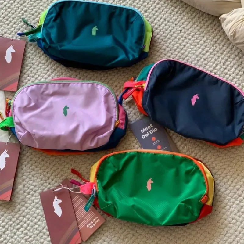 

Korean Niche Design New Dopamine Color Waterproof Nylon Large-capacity Wash Bag Leisure Sports Storage Clutch Bag