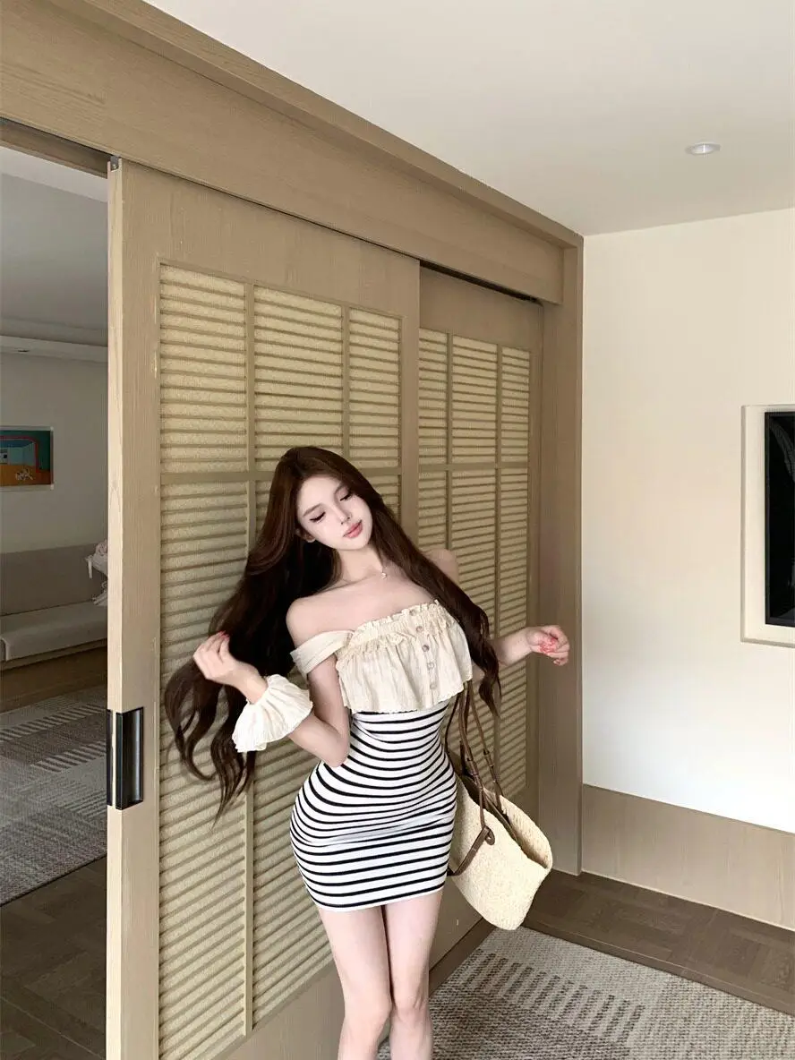 Summer Slimming Lace Panel Stripe Square Neck Strap Dress Women's Waist Cinched Short Skirt Korean Style Commute Dress