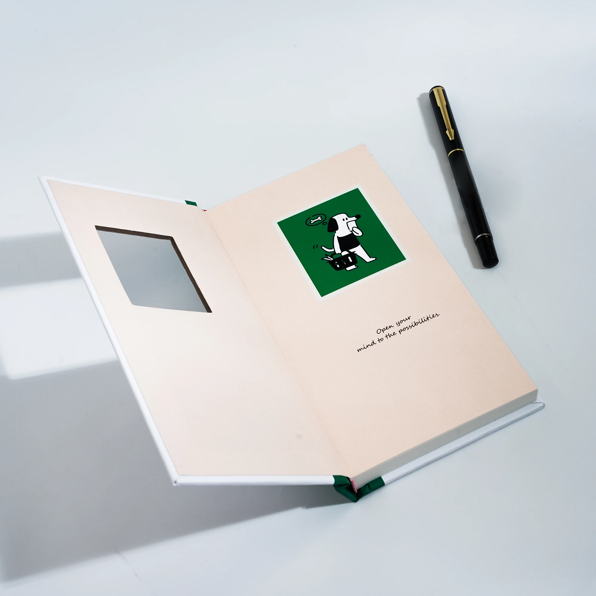 دفتر ملاحظات ورقي مخصص بحجم A5 B5 غلاف فني لمكتب جائزة الطلاب طباعة تذكارية لصور الرسوم المتحركة الخاصة بك حسب الطلب