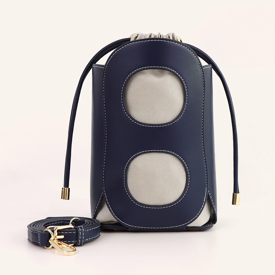 

Women's Fashion Shoulder Bag High Quality Crossbody Bag 2024 New Trend Solid Color Cutout Tote