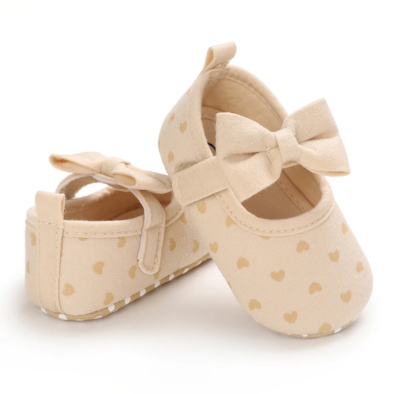 Moda bebé niñas niños lindo suave dibujos animados antideslizante algodón niño princesa zapatos patrón Animal primeros zapatos para recién nacidos