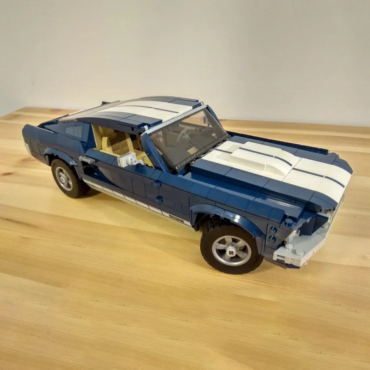 IN STOCK Vintage Muscle Car Building Set Compatible 10265 - 1471PCS Ford Mustang Model Kit Christmas and Birthday Gifts