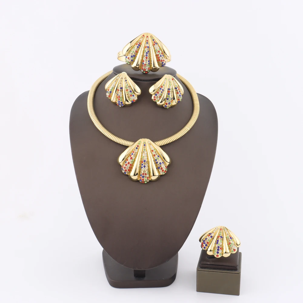 

Dubai Gilding Jewelry Sets Women Shell Necklace Luxury Earrings Bangle Ring Fashion Accessories for Valentine's Day Party Gift