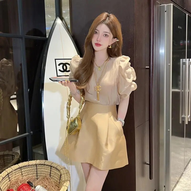 Suit women 2024 summer new light color slim fit two piece suit small fragrance style