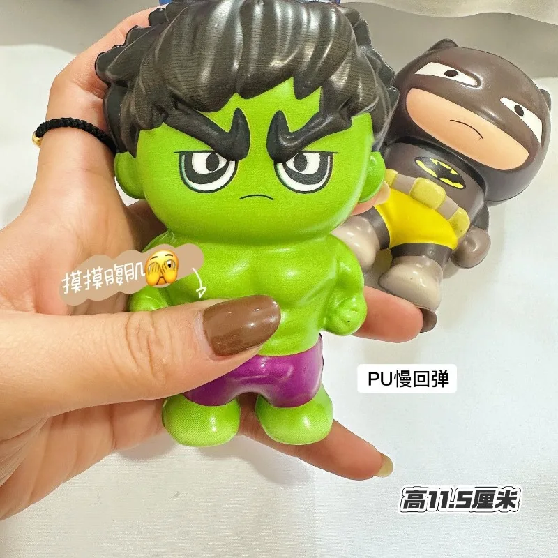 Nowy Królestwo Bestii Batman Spider-Man Hulk Kapitan Ameryka Kreatywna Kreskówkowa Figurka Antystresowa Zabawka do Ściskania z Charakterem