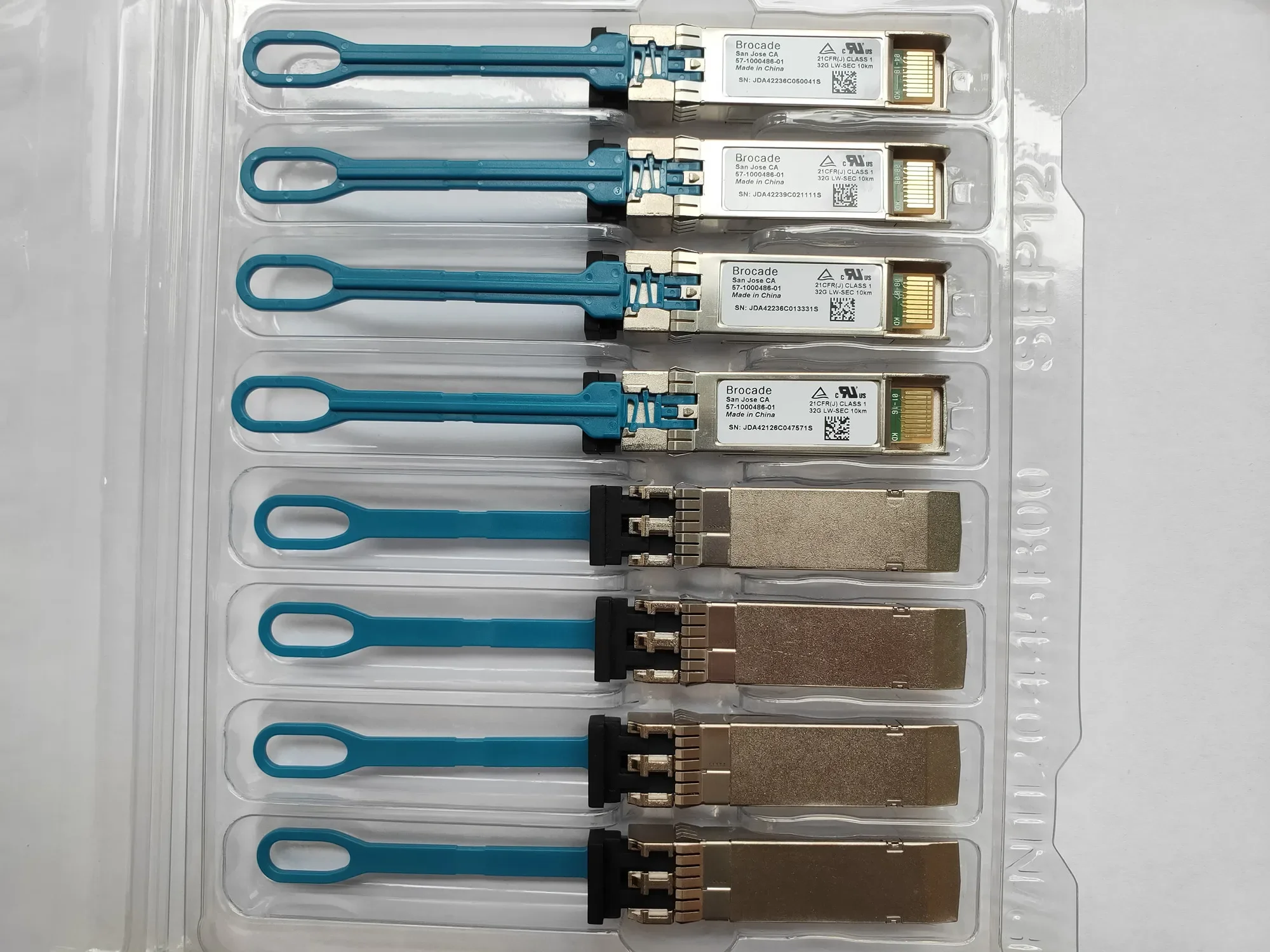 1PCS Brocade 32G module sfp Single mode/57-1000486-01 X7 G730/720 G630/G620/32G LW-SEC 10KM/Brocade Single mode SFP 32G 4
